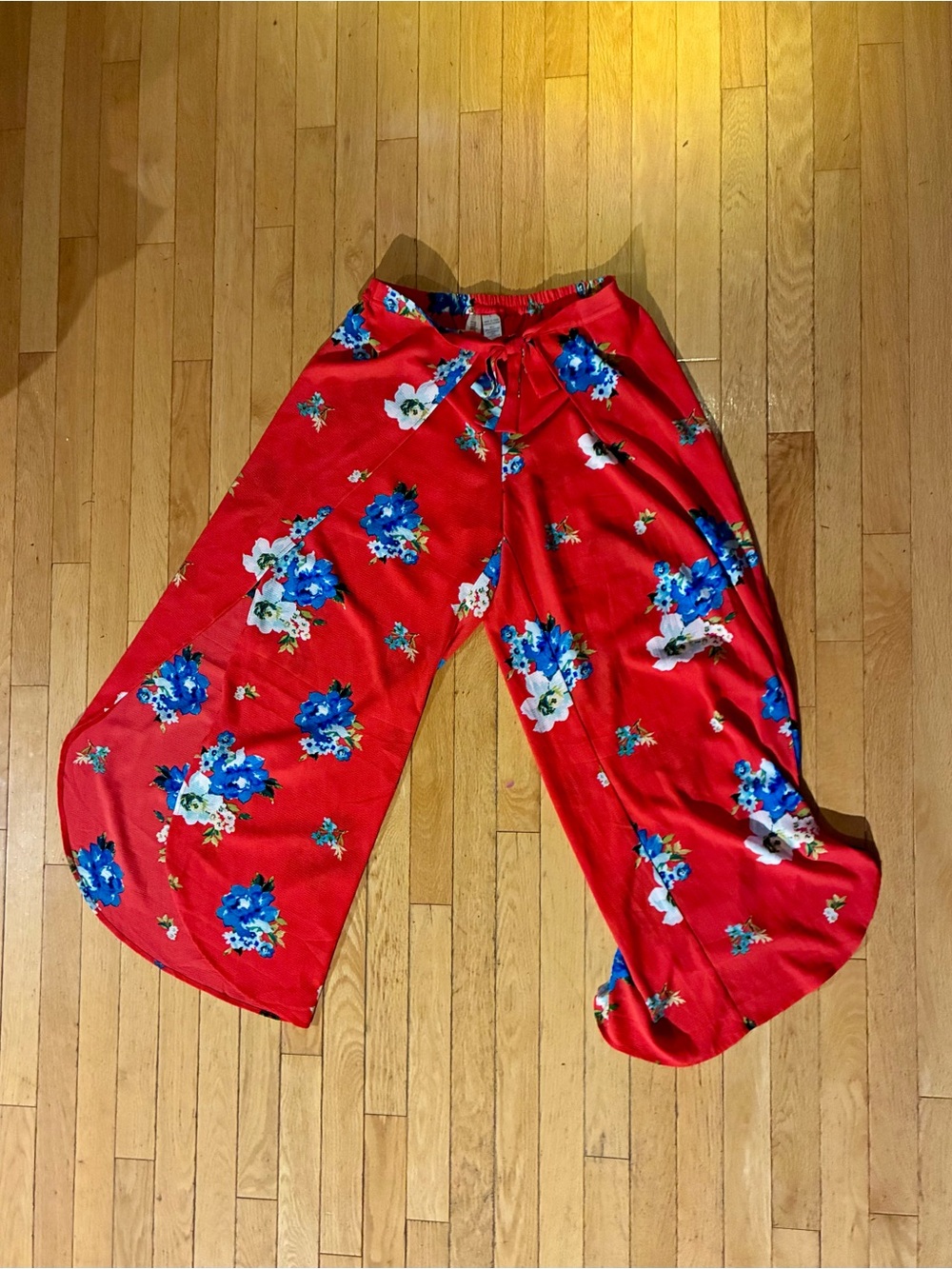 New Mini Chica Tulip-Hemmed Pants